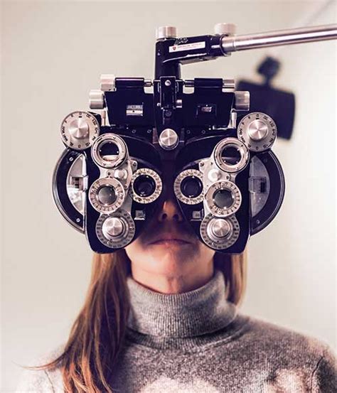 torsion eye test|fixation target eye test.